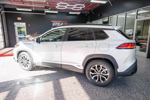 2024 Toyota Corolla Hybrid SE