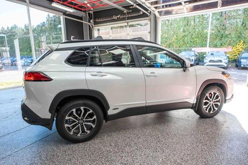 2024 Toyota Corolla Hybrid SE