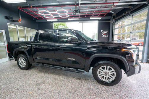 Midnight Black Metallic 2022 Toyota Tundra SR5