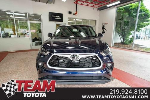 2025 Toyota Highlander XLE