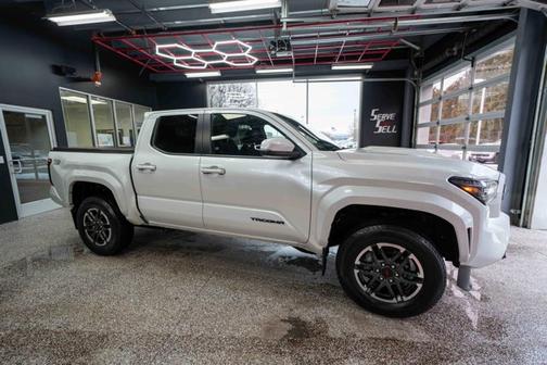 2024 Toyota Tacoma TRD Sport