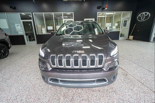 Granite Crystal Metallic Clearcoat 2015 Jeep Cherokee Limited