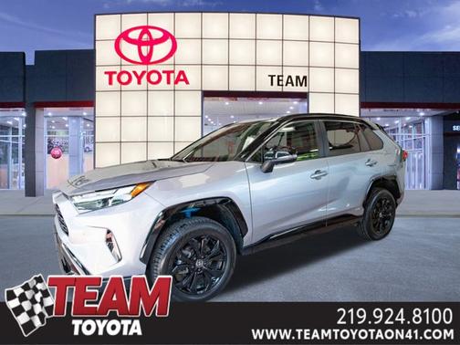 2022 Toyota RAV4 Hybrid SE