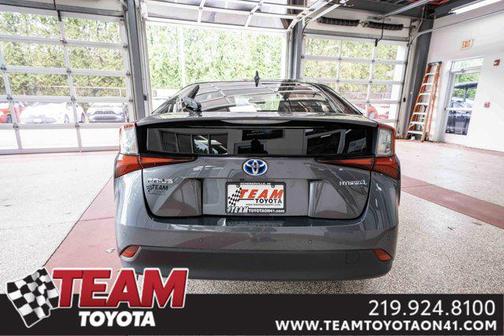 2022 Toyota Prius LE
