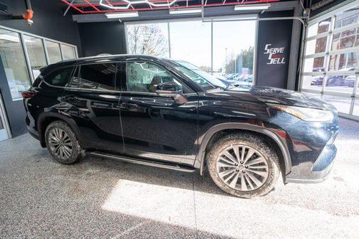 2021 Toyota Highlander Platinum