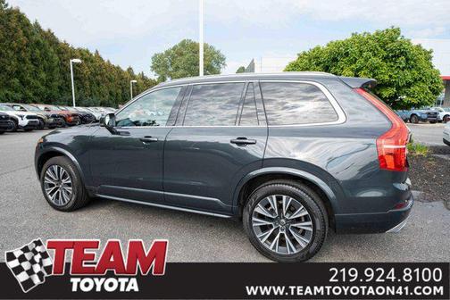 2021 Volvo XC90 T5 Momentum