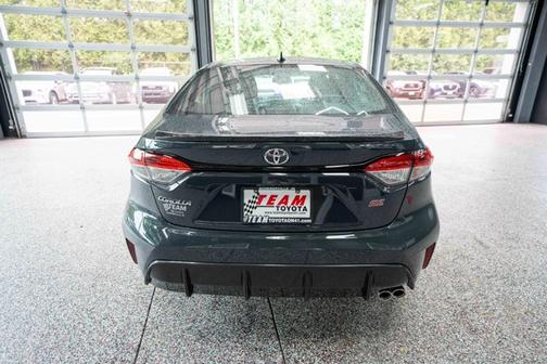 Underground/Midnight Black Metallic 2026 Toyota Corolla SE