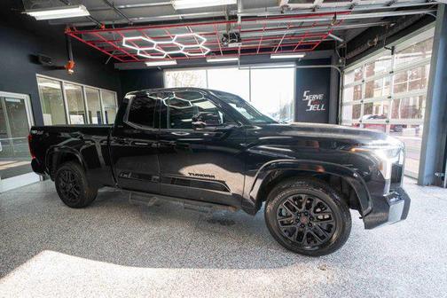 2022 Toyota Tundra SR5