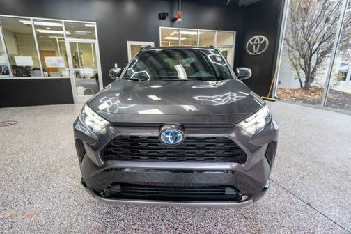 2023 Toyota RAV4 Hybrid SE