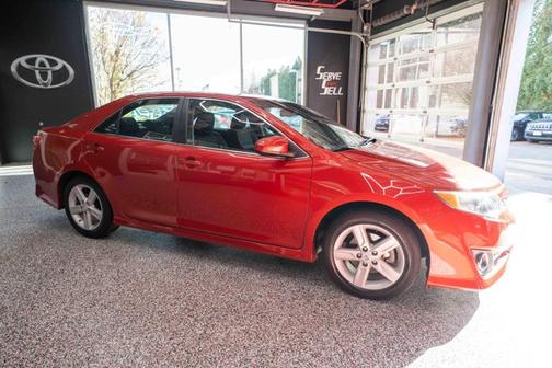 2012 Toyota Camry SE