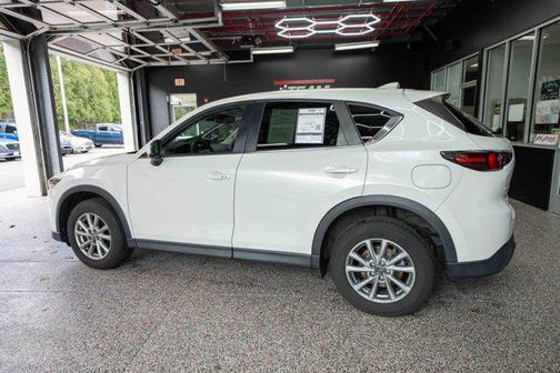 2023 Mazda CX-5 2.5 S Preferred Package
