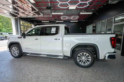 White Frost Tricoat 2021 GMC Sierra 1500 Denali