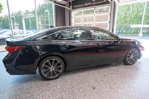 2021 Toyota Avalon Touring