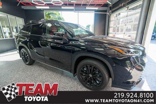 2025 Toyota Highlander XSE