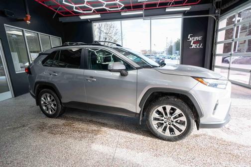 2024 Toyota RAV4 XLE Premium