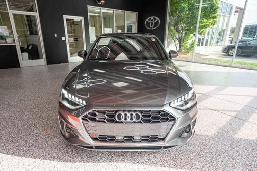 2022 Audi A4 45 S line Premium Plus