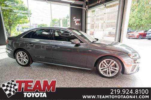 2022 Audi A4 45 S line Premium Plus