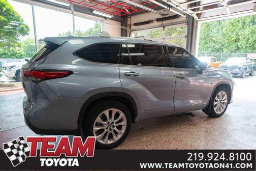 2023 Toyota Highlander Hybrid Limited