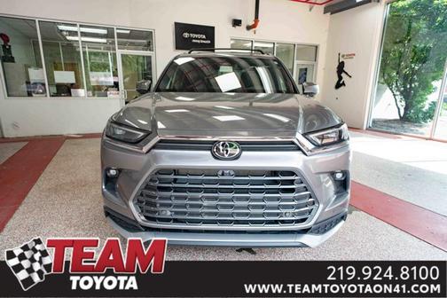 2025 Toyota Grand Highlander Hybrid Limited MAX