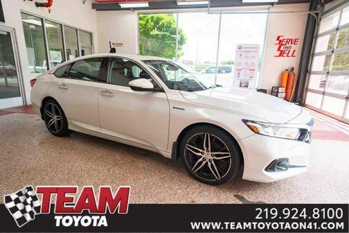 2022 Honda Accord Hybrid Touring