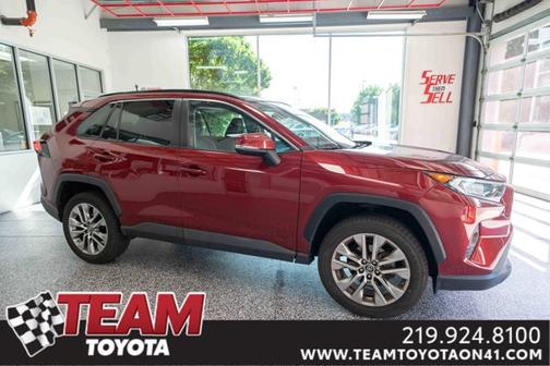 2019 Toyota RAV4 XLE Premium