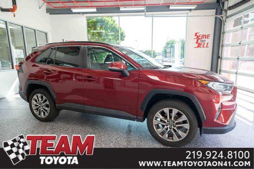 2019 Toyota RAV4 XLE Premium