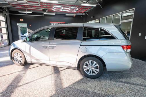 2017 Honda Odyssey SE