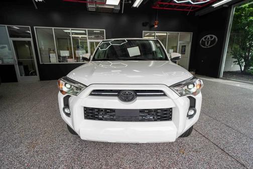 Ice Cap 2023 Toyota 4Runner SR5 Premium