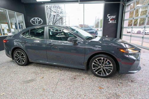 2025 Toyota Camry XLE