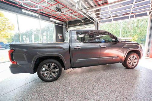 2022 Toyota Tundra Hybrid Capstone