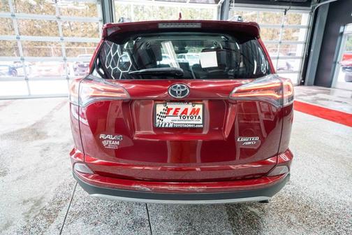 2018 Toyota RAV4 Limited