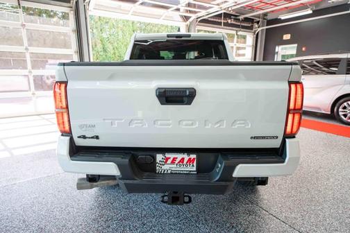 2025 Toyota Tacoma TRD Off Road