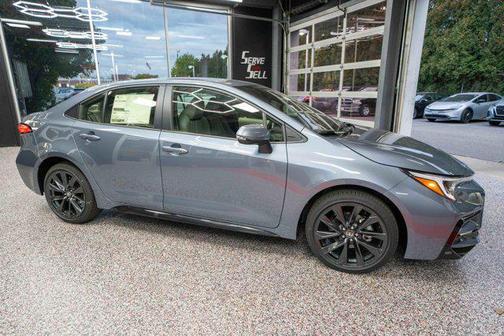 2026 Toyota Corolla Hybrid SE