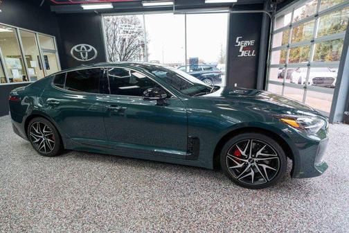2023 Kia Stinger GT-Line