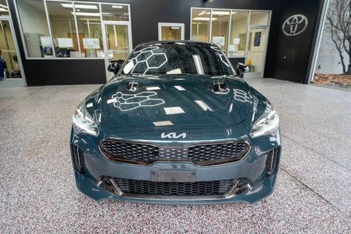 2023 Kia Stinger GT-Line
