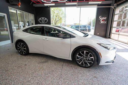 2026 Toyota Prius Plug-In Hybrid XSE Premium