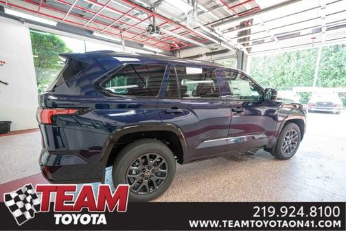 2025 Toyota Sequoia Platinum