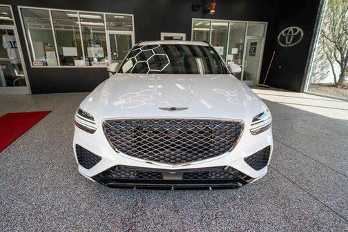 2025 Genesis GV70 2.5T AWD