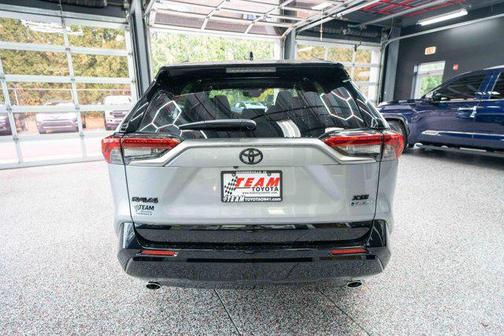 2025 Toyota RAV4 Hybrid SE