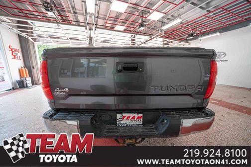2017 Toyota Tundra SR5