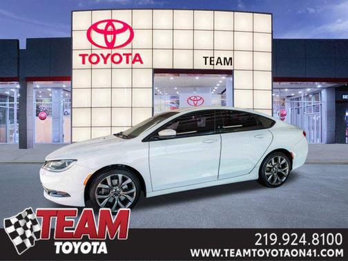 2016 Chrysler 200 S