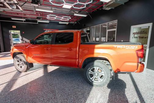 2017 Toyota Tacoma TRD Sport