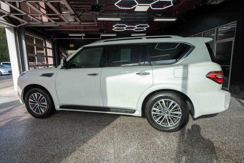 2024 Nissan Armada SL 4WD