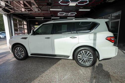 2024 Nissan Armada SL 4WD