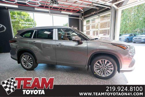 2026 Toyota Highlander Platinum