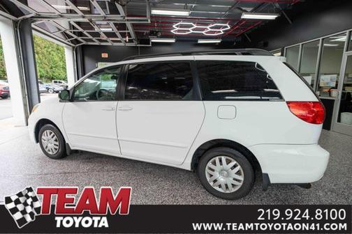 2009 Toyota Sienna CE