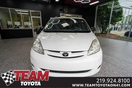 2009 Toyota Sienna CE