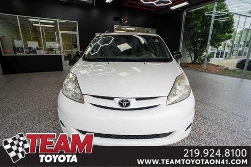 2009 Toyota Sienna CE