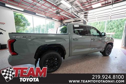 2025 Toyota Tundra Hybrid Platinum