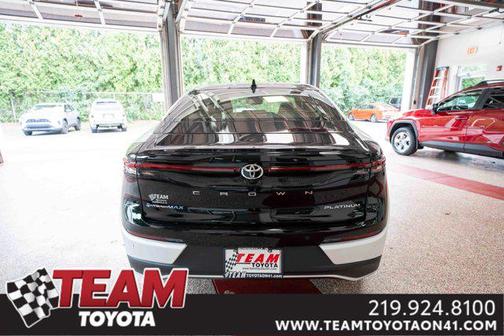 2026 Toyota Crown Platinum